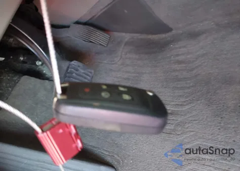 2014 Chevrolet Volt z USA, uszkodzony, nr VIN 1G1RE6E42EU170859